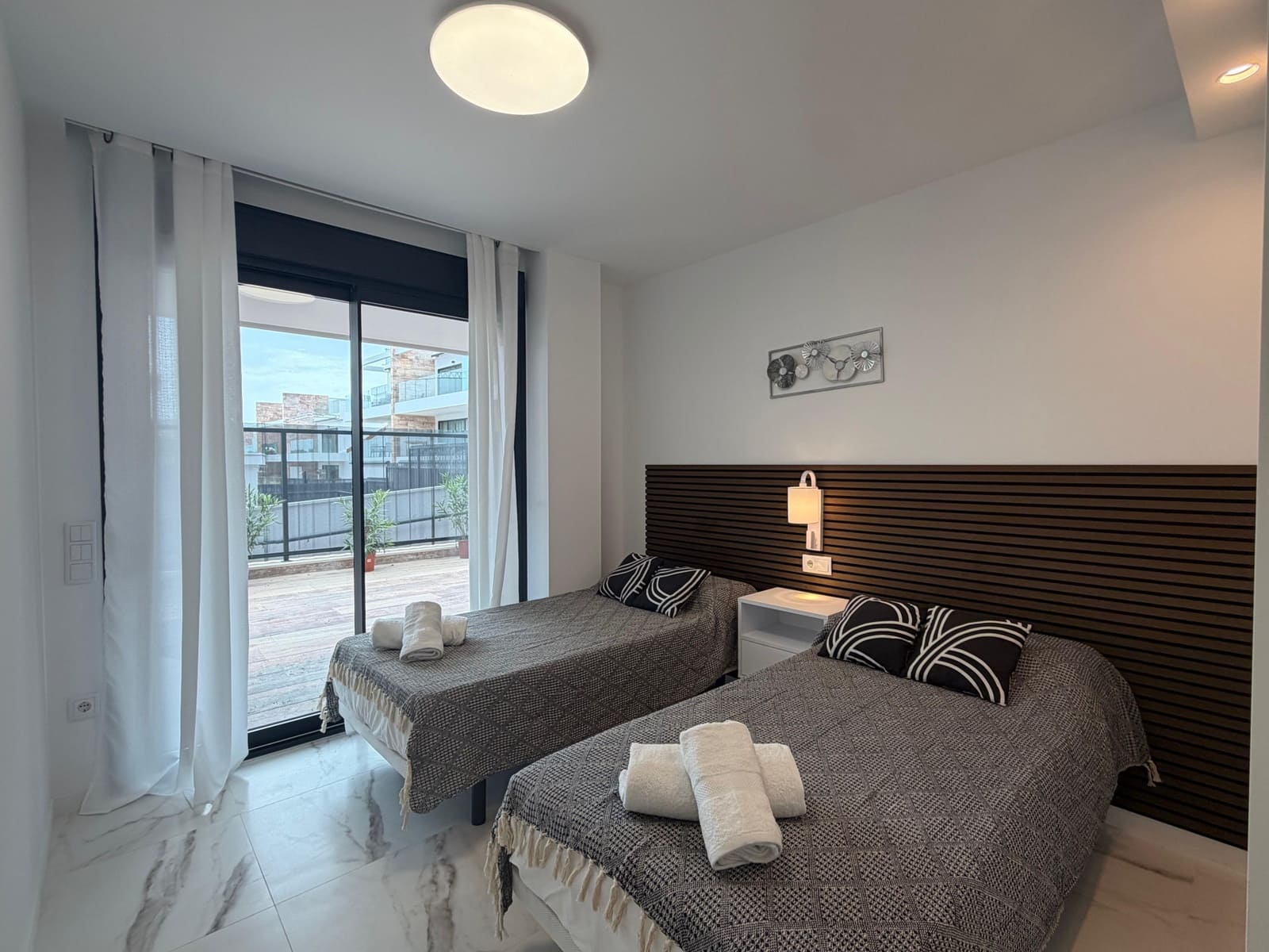 2 slaapkamer Appartement te huur in Finestrat met zwembad garage - € 1.950 (Ref: 10081052)