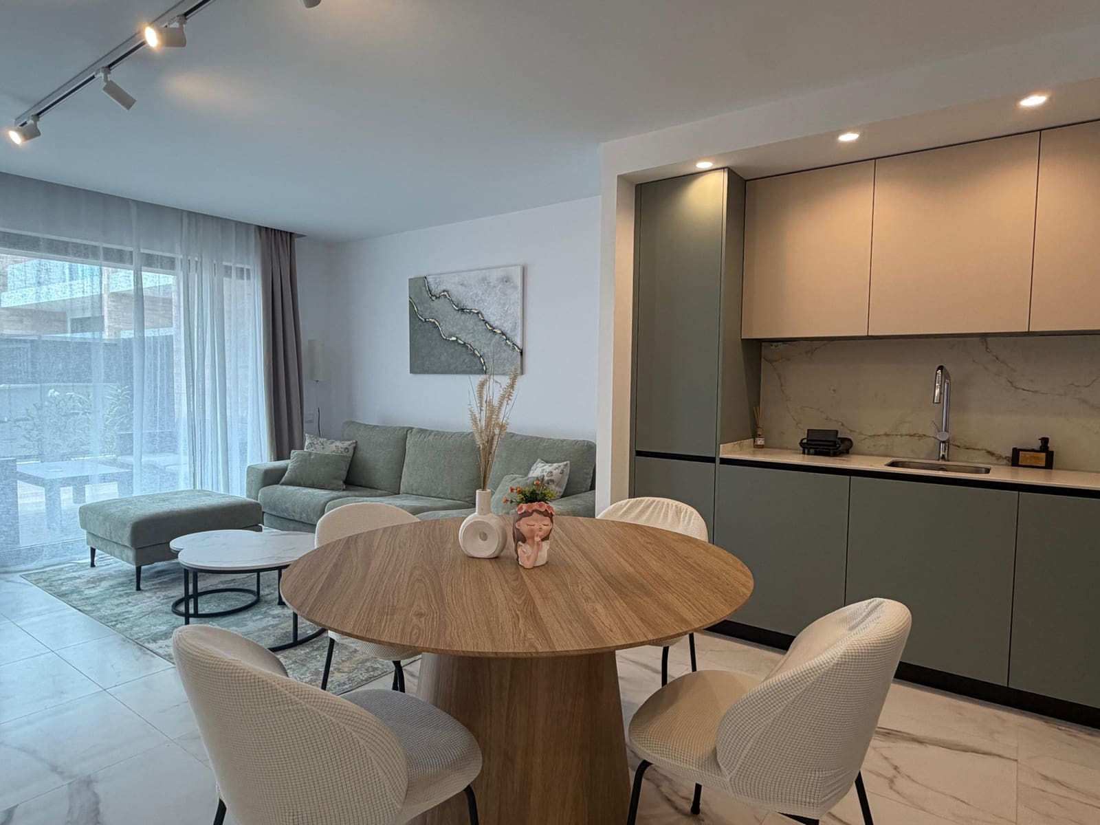 2 slaapkamer Appartement te huur in Finestrat met zwembad garage - € 1.950 (Ref: 10081052)