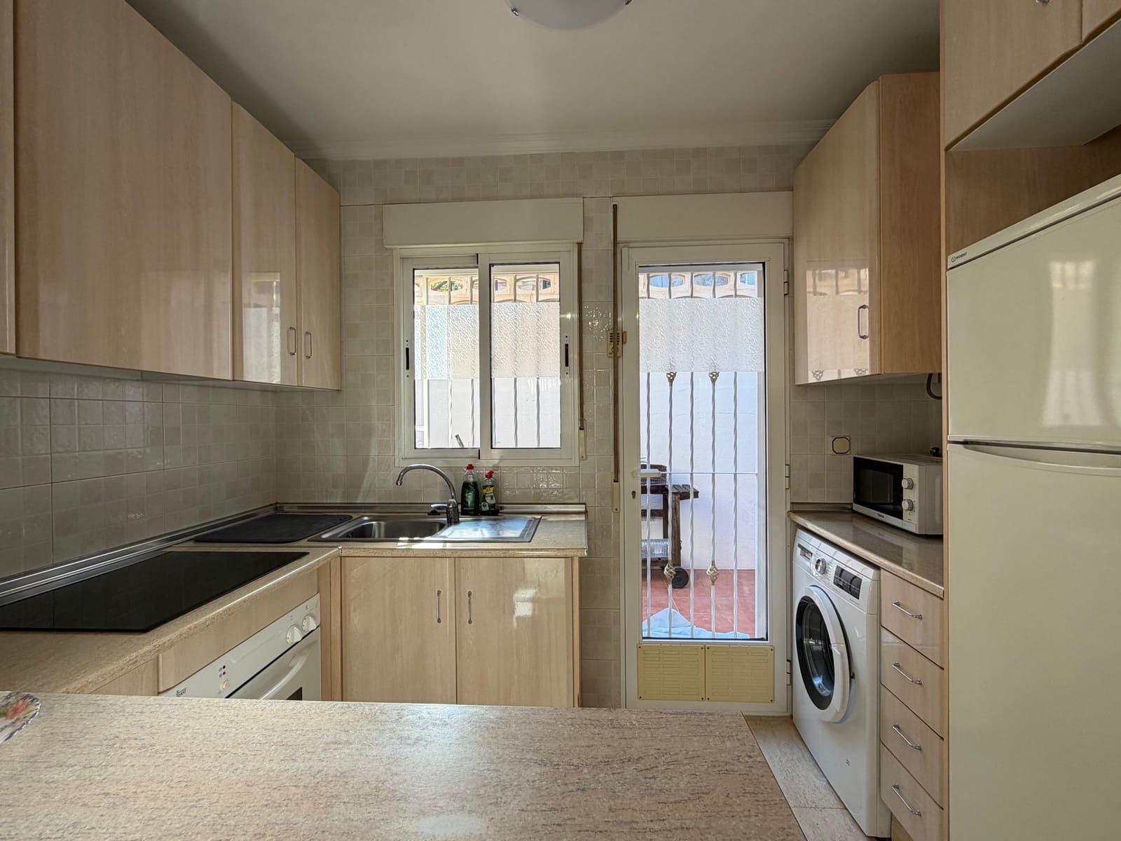 2 bedroom Bungalow for rent in Polop with pool - € 850 (Ref: 10115664)