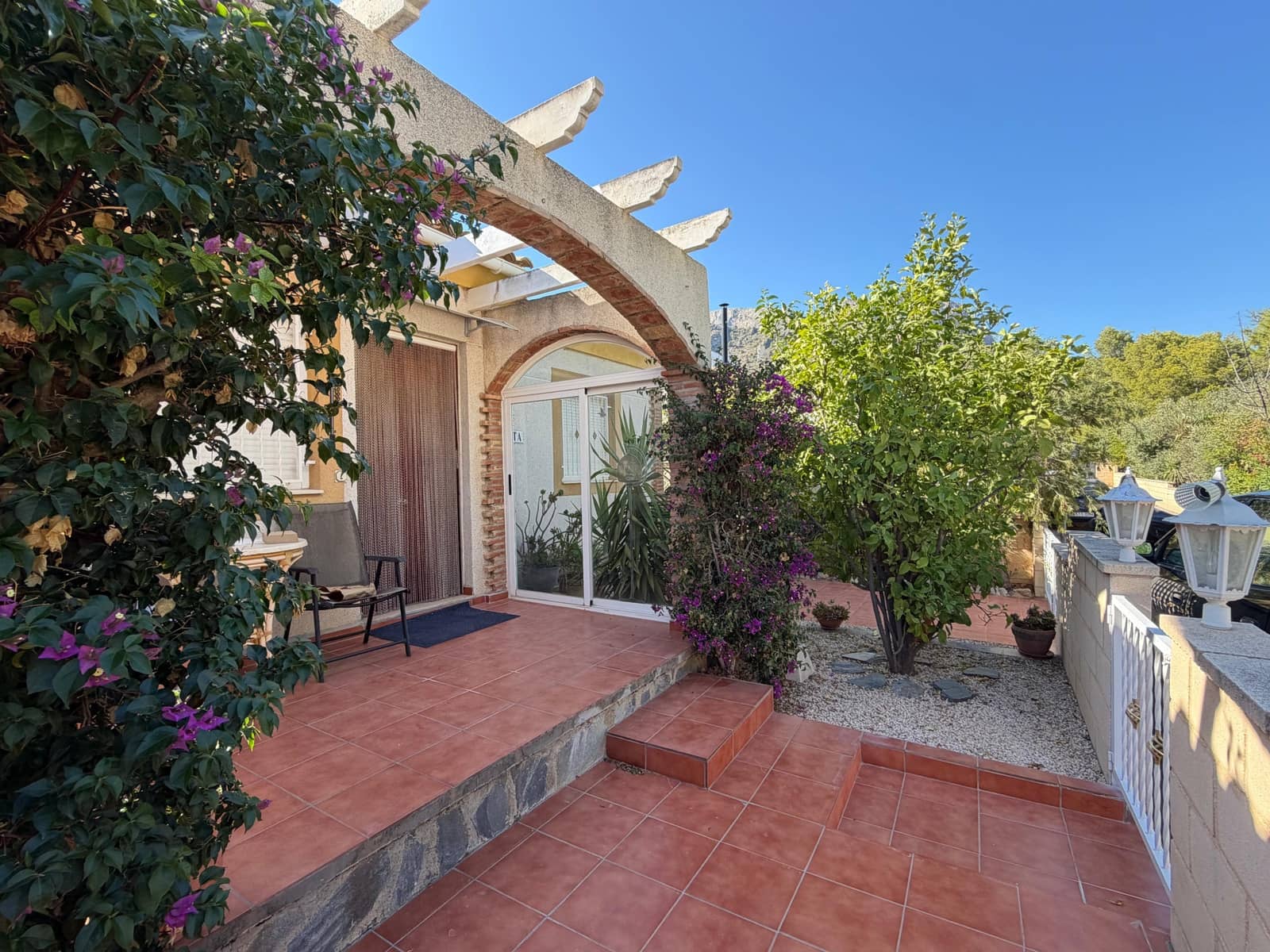 2 bedroom Bungalow for rent in Polop with pool - € 850 (Ref: 10115664)