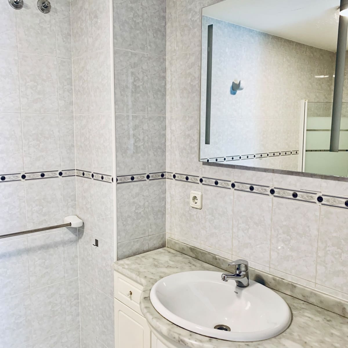 2 quarto Apartamento para venda em Albir com piscina garagem - 350 000 € (Ref: 10155172)