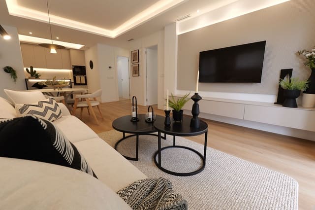 2 soverom Leilighet til salgs i Los Alcázares med svømmebasseng garasje - € 329 000 (Ref: 10155173)