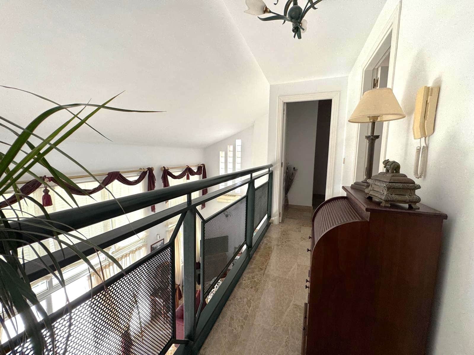 5 sypialnia Willa na sprzedaż w Finestrat z basenem garażem - 475 000 € (Ref: 10155175)