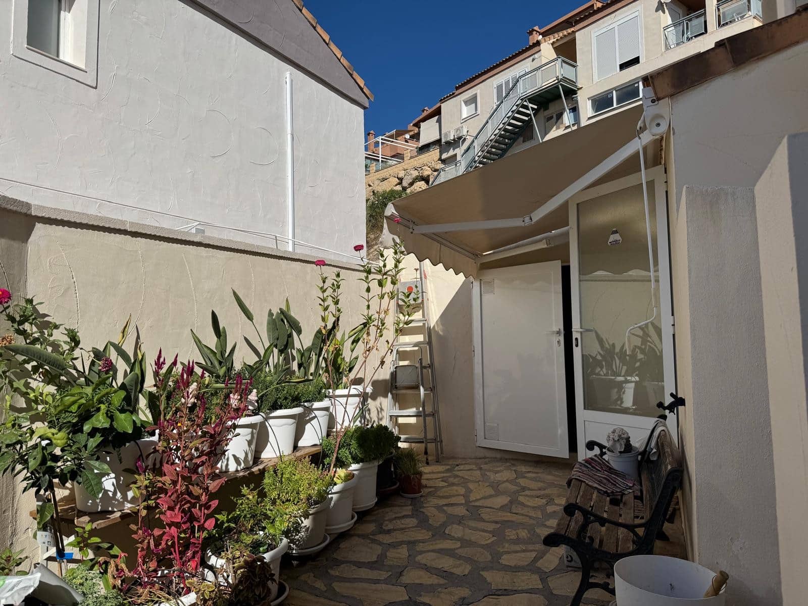 5 sypialnia Willa na sprzedaż w Finestrat z basenem garażem - 475 000 € (Ref: 10155175)
