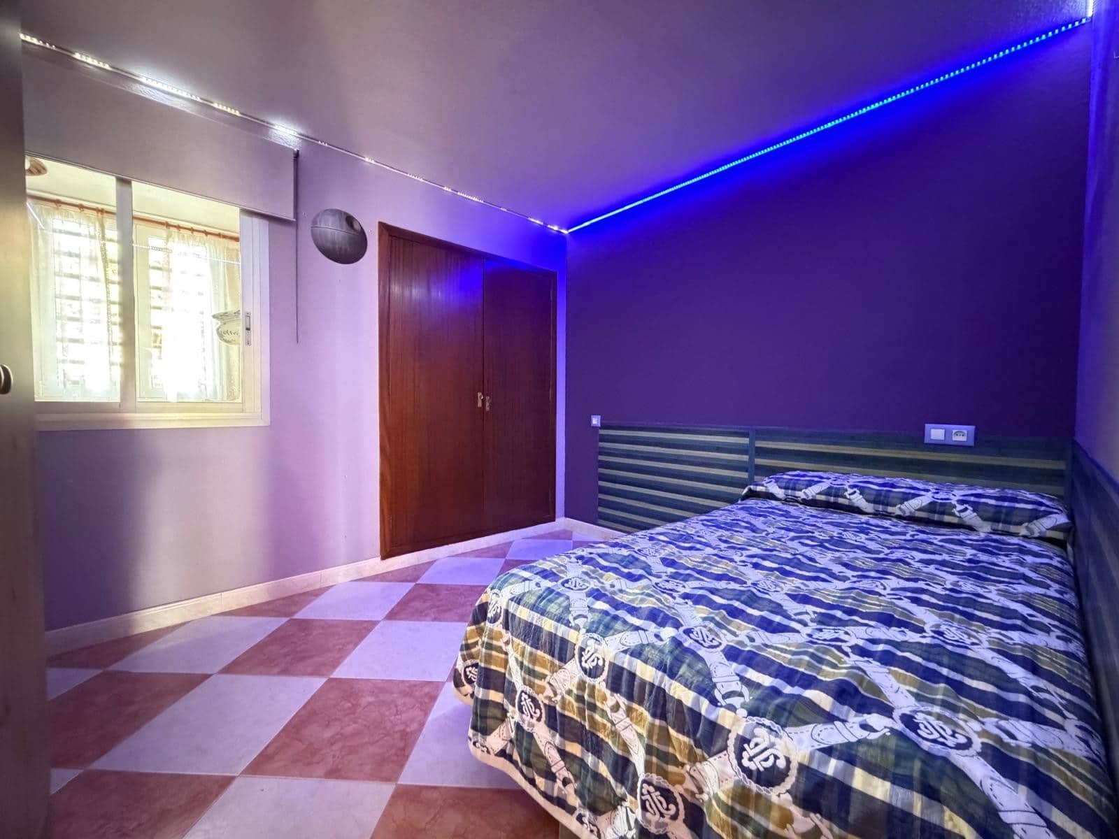 3 bedroom Apartment for sale in Benidorm with pool garage - € 598,000 (Ref: 10186710)