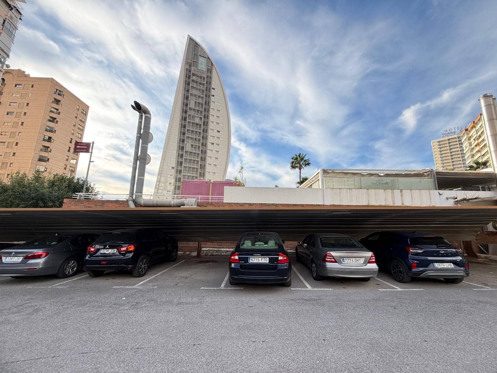 3 bedroom Apartment for sale in Benidorm with pool garage - € 598,000 (Ref: 10186710)