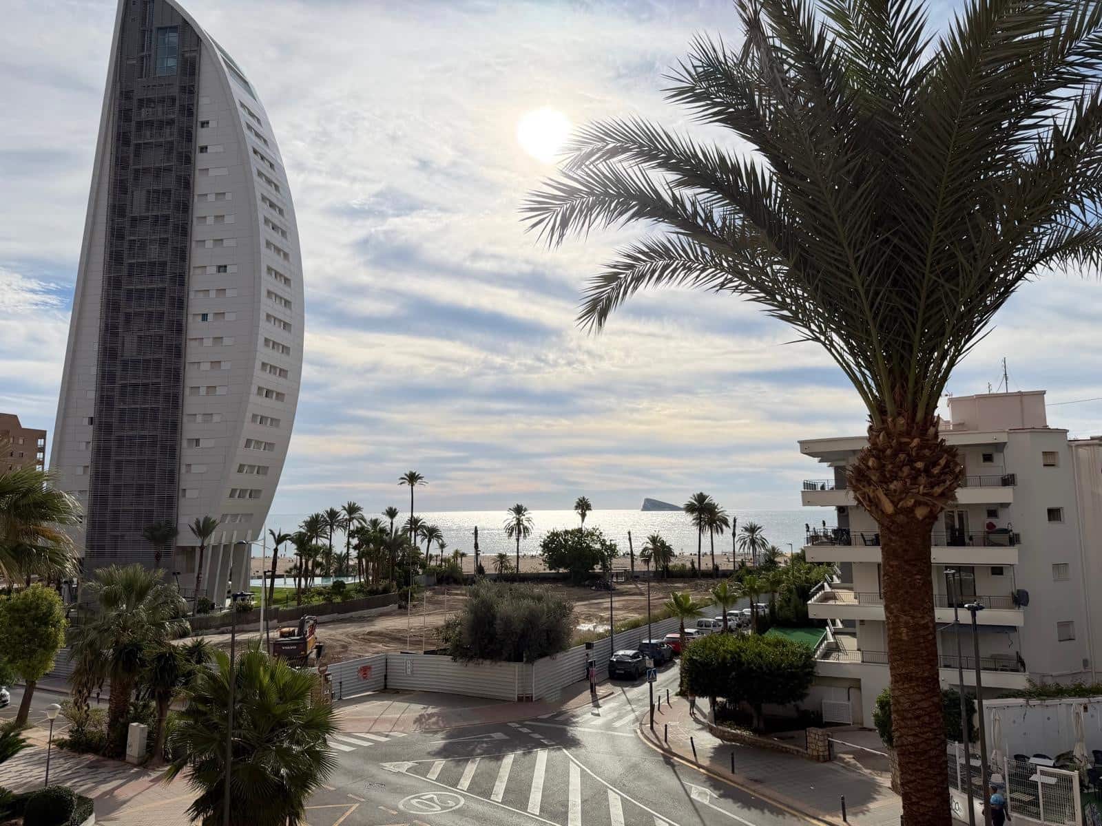 3 bedroom Apartment for sale in Benidorm with pool garage - € 598,000 (Ref: 10186710)