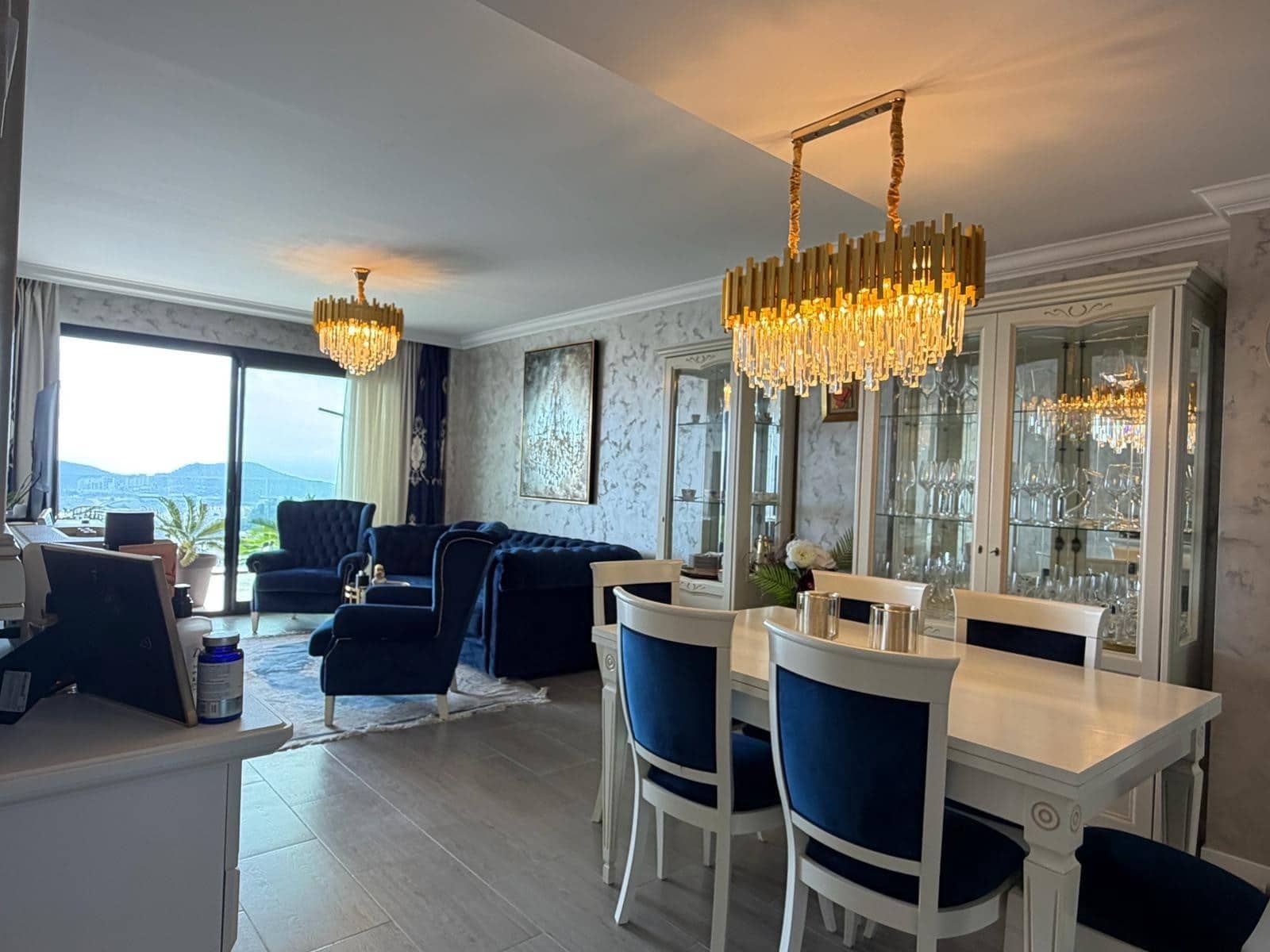4 sypialnia Apartament na sprzedaż w Benidorm z basenem garażem - 580 000 € (Ref: 8931521)