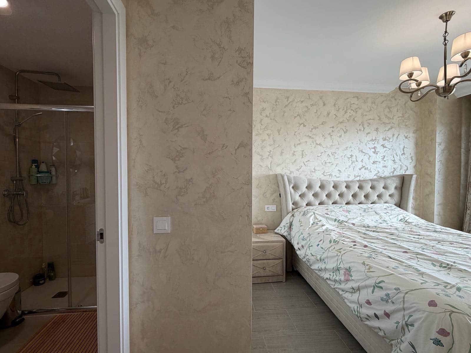 4 sypialnia Apartament na sprzedaż w Benidorm z basenem garażem - 580 000 € (Ref: 8931521)