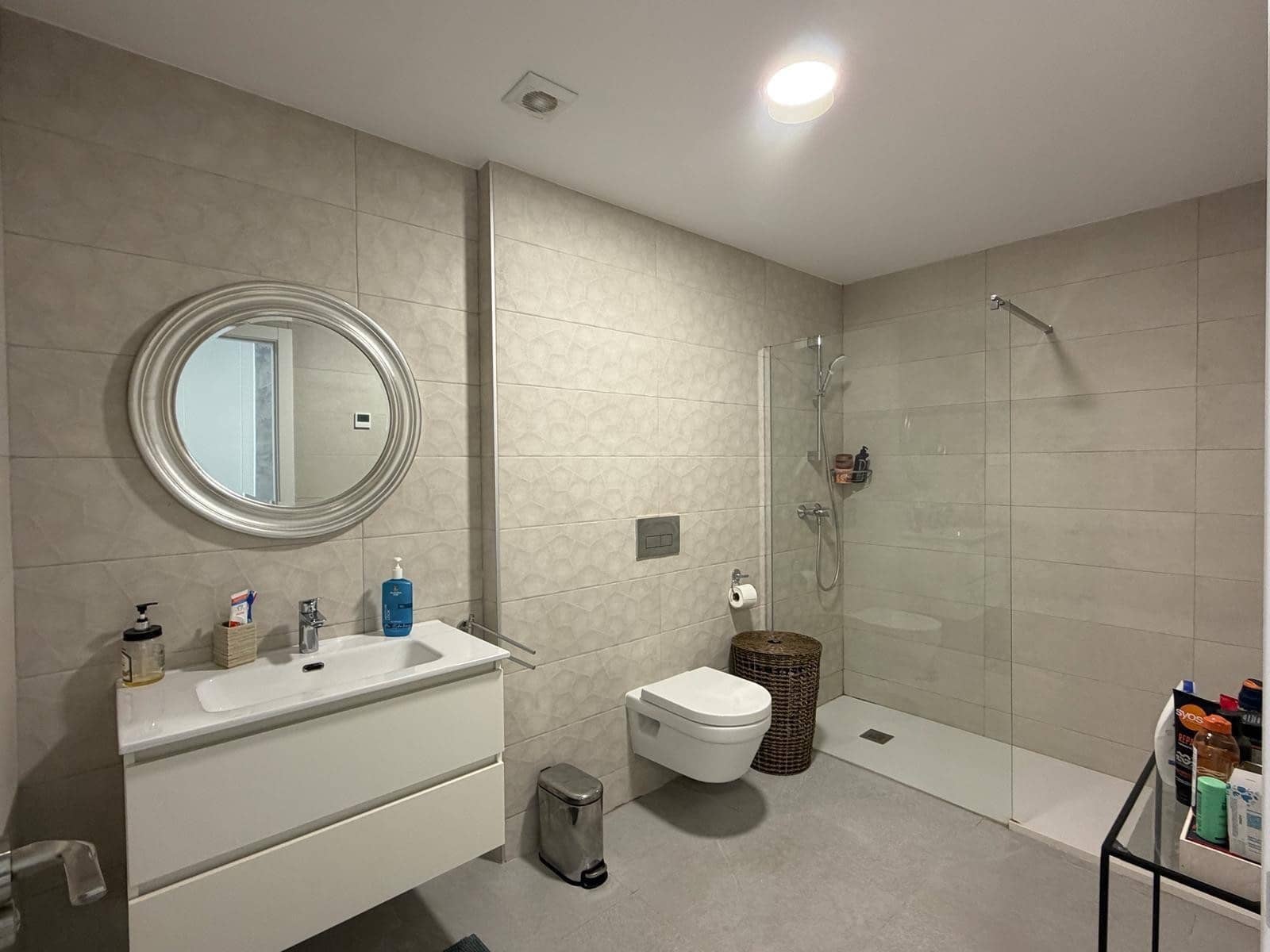 4 sypialnia Apartament na sprzedaż w Benidorm z basenem garażem - 580 000 € (Ref: 8931521)