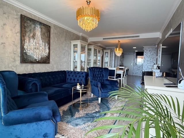4 sypialnia Apartament na sprzedaż w Benidorm z basenem garażem - 580 000 € (Ref: 8931521)