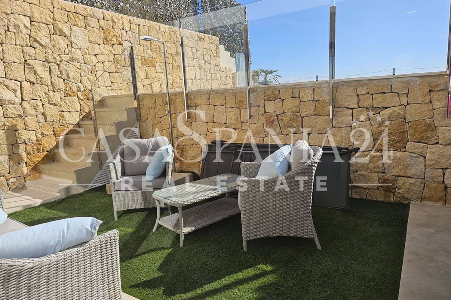 4 sypialnia Apartament na sprzedaż w Benidorm z basenem garażem - 580 000 € (Ref: 8931521)