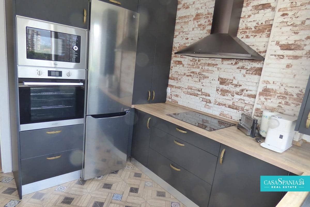 Apartamento de 3 habitaciones en Benidorm en venta con garaje - 399.000 € (Ref: 9000339)