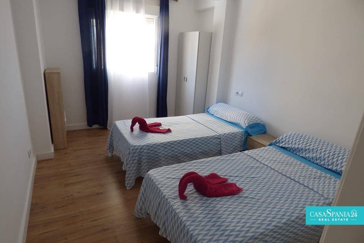 Apartamento de 3 habitaciones en Benidorm en venta con garaje - 399.000 € (Ref: 9000339)