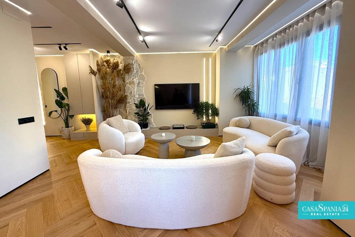 3 slaapkamer Flat te koop in Alicante stad - € 620.000 (Ref: 9002263)