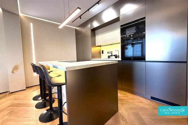 3 quarto Apartamento para venda em Mercado, Alicante cidade - 620 000 € (Ref: 9002263)