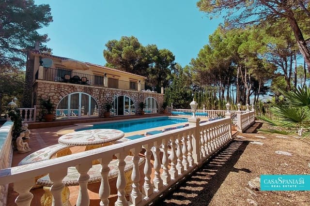 5 soveværelse Finca/Landehus til salg i Benimantell med swimmingpool garage - € 335.000 (Ref: 9002264)