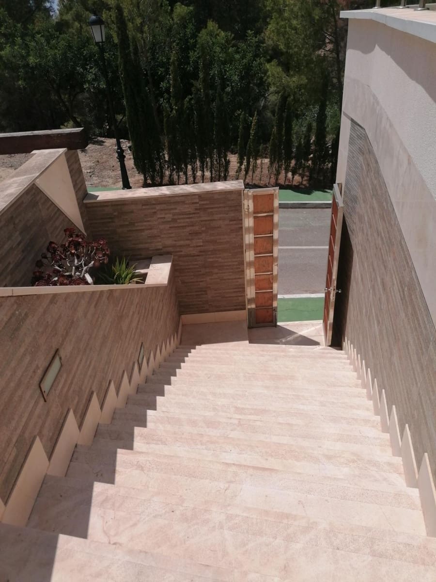 5 soverom Villa til salgs i Altea med svømmebasseng - € 1 350 000 (Ref: 9002266)