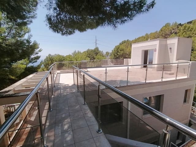 5 slaapkamer Villa te koop in Altea met zwembad - € 1.350.000 (Ref: 9002266)