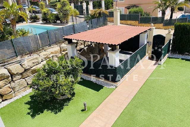 4 Zimmer Villa zu verkaufen in Finestrat mit Pool - 810.000 € (Ref: 9002272)