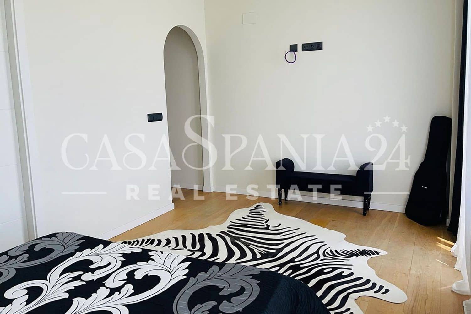 4 Zimmer Villa zu verkaufen in Finestrat mit Pool - 810.000 € (Ref: 9002272)