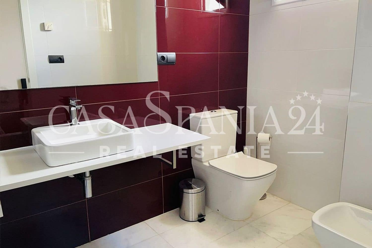 4 Zimmer Villa zu verkaufen in Finestrat mit Pool - 810.000 € (Ref: 9002272)