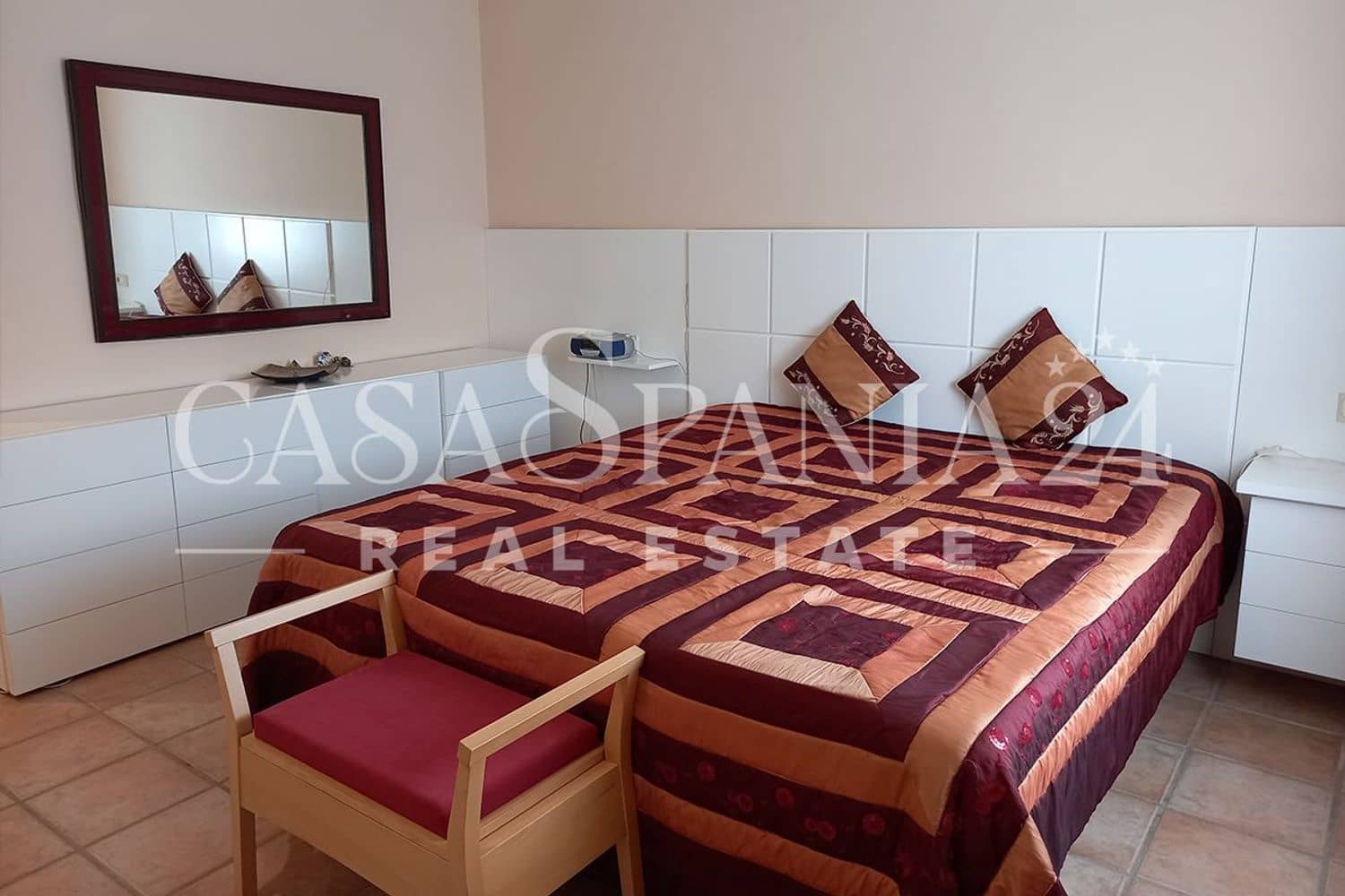 4 soveværelse Villa til salg i Albir med swimmingpool garage - € 665.000 (Ref: 9002273)