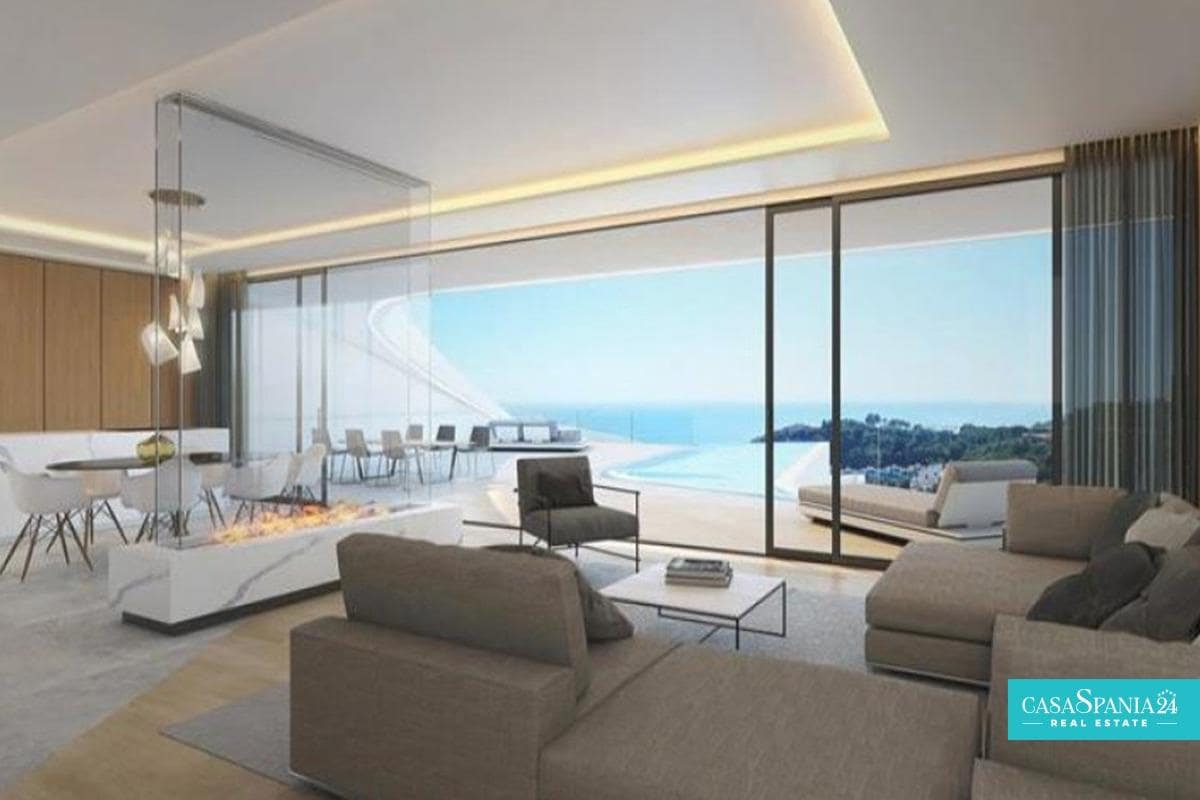 4 bedroom Villa for sale in Altea with pool garage - € 2,150,000 (Ref: 9002275)