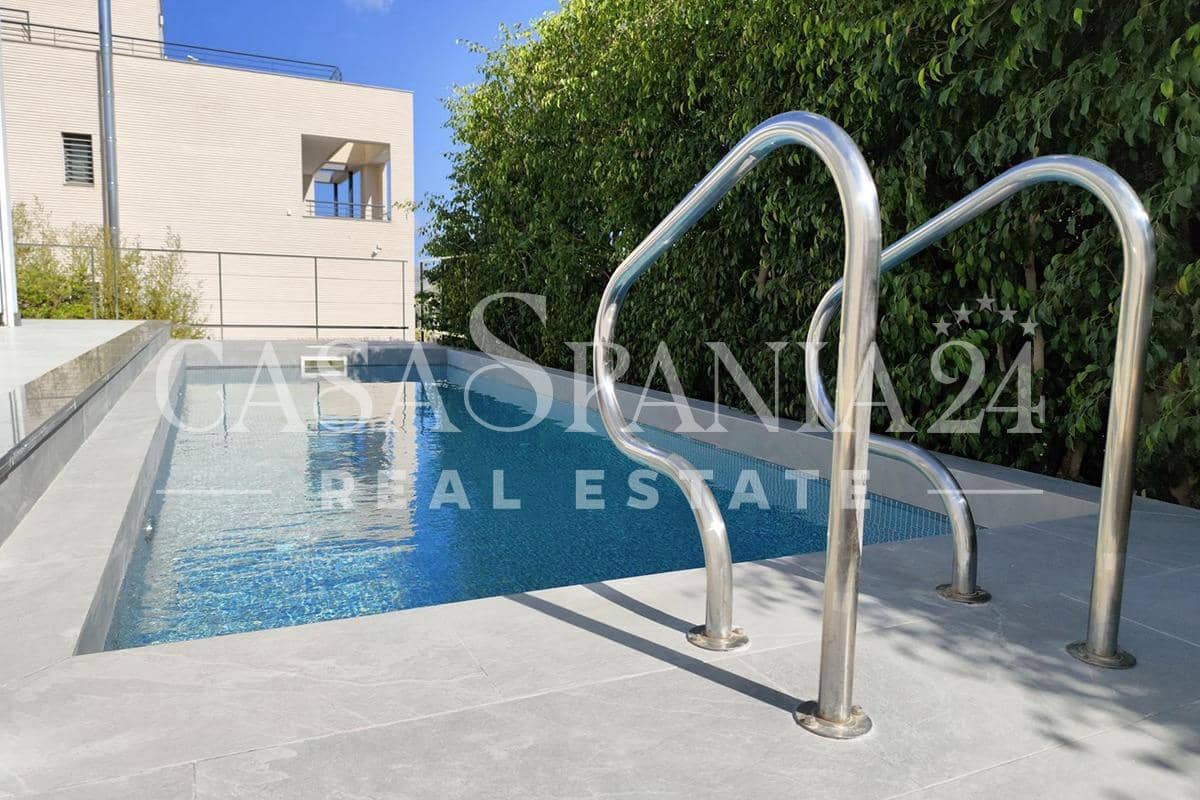 Chalet de 2 habitaciones en La Nucia en venta - 655.000 € (Ref: 9002283)