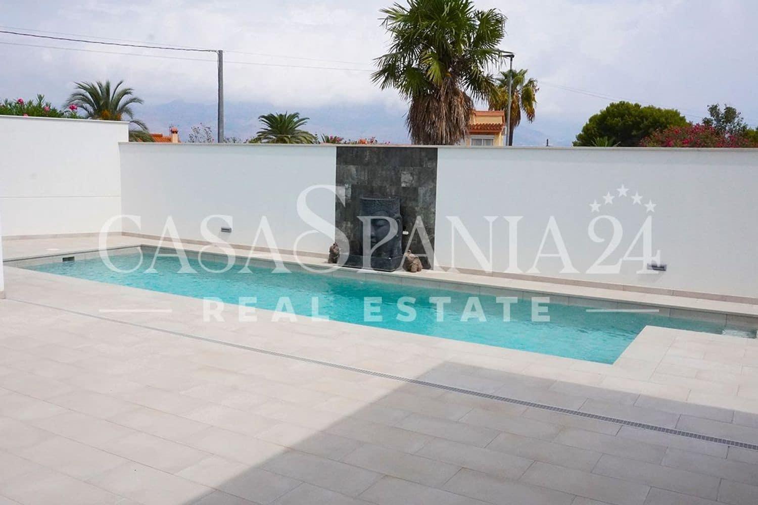 4 chambre Villa/Maison à vendre à Alfaz del Pi / L'Alfas del Pi avec piscine - 975 000 € (Ref: 9002285)