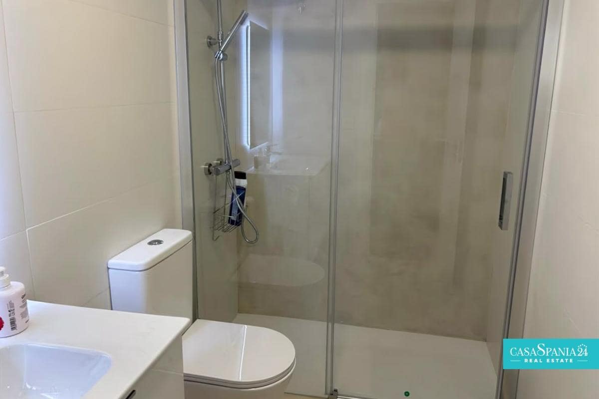 2 bedroom Apartment for sale in Benidorm - € 263,000 (Ref: 9002287)