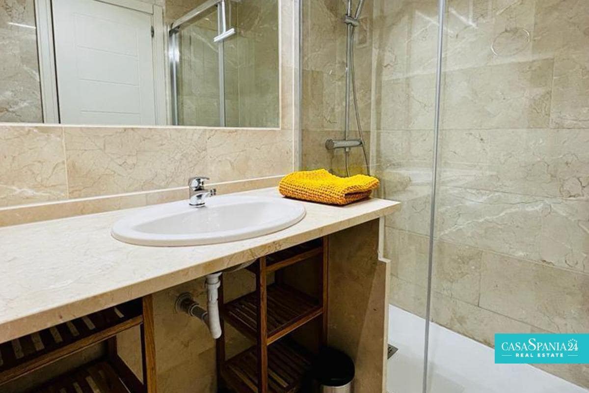 2 bedroom Apartment for sale in Albir with pool garage - € 395,000 (Ref: 9003425)