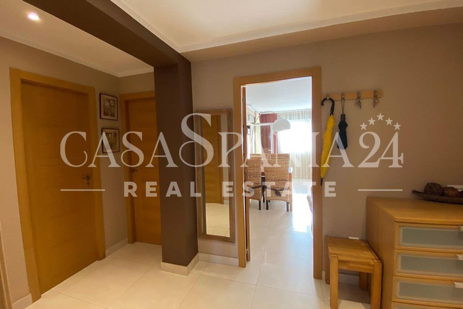 2 soveværelse Lejlighed til salg i Benidorm med swimmingpool garage - € 279.000 (Ref: 9005356)