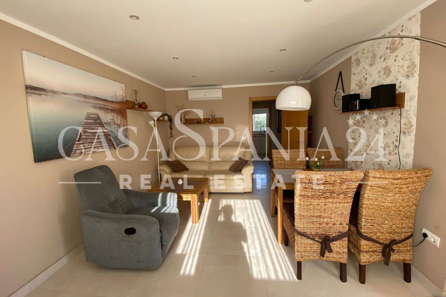 2 soveværelse Lejlighed til salg i Benidorm med swimmingpool garage - € 279.000 (Ref: 9005356)