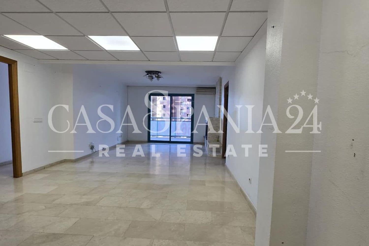 4 soveværelse Lejlighed til salg i La Villajoyosa / Vila Joiosa med swimmingpool - € 350.000 (Ref: 9005357)