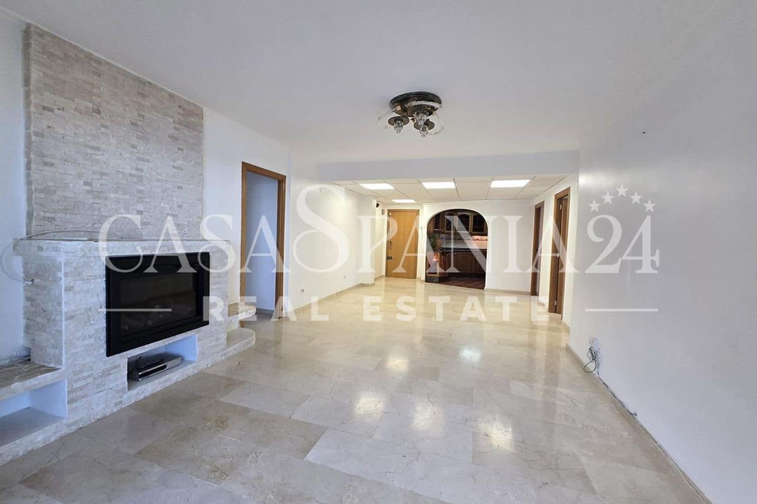 4 soveværelse Lejlighed til salg i La Villajoyosa / Vila Joiosa med swimmingpool - € 350.000 (Ref: 9005357)