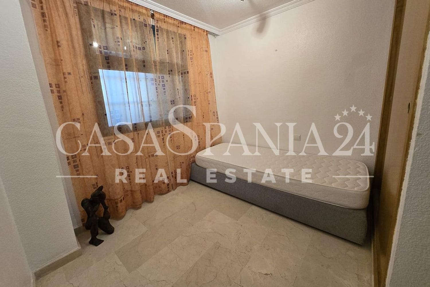 4 soveværelse Lejlighed til salg i La Villajoyosa / Vila Joiosa med swimmingpool - € 350.000 (Ref: 9005357)