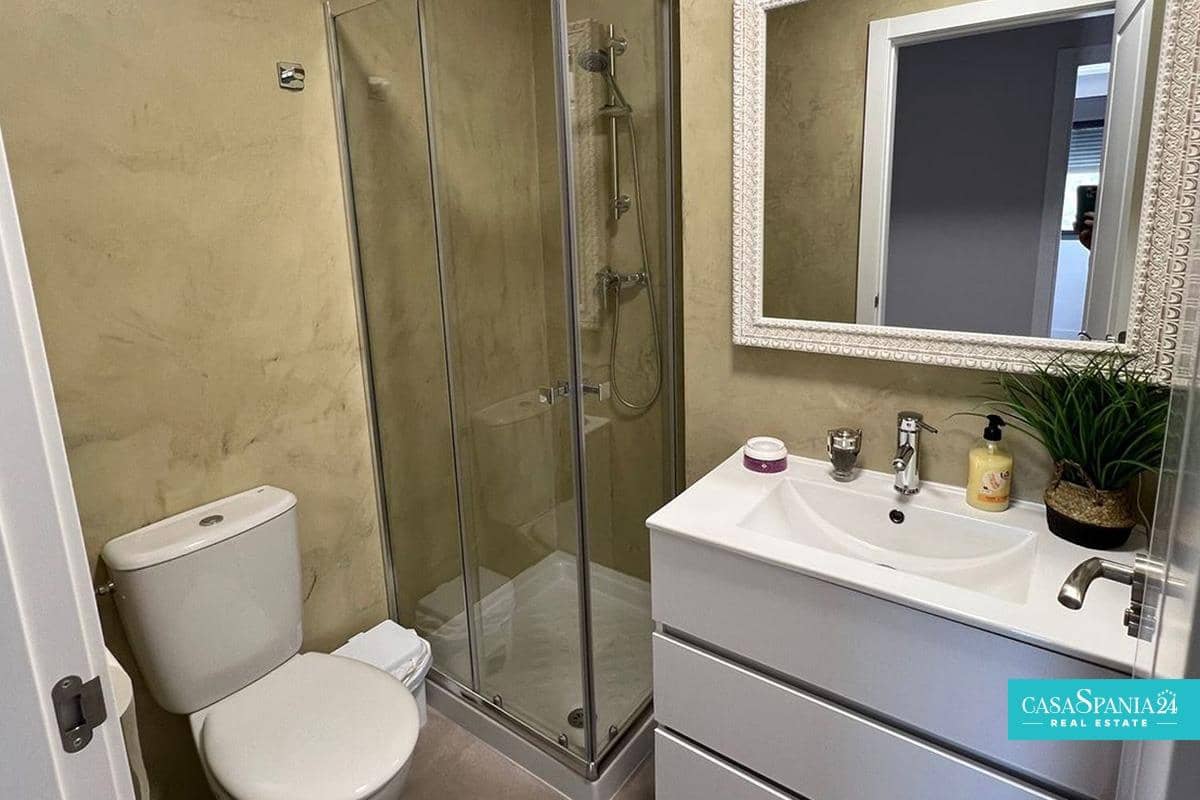 3 soverom Penthouse til salgs i Benidorm med svømmebasseng garasje - € 490 000 (Ref: 9017350)