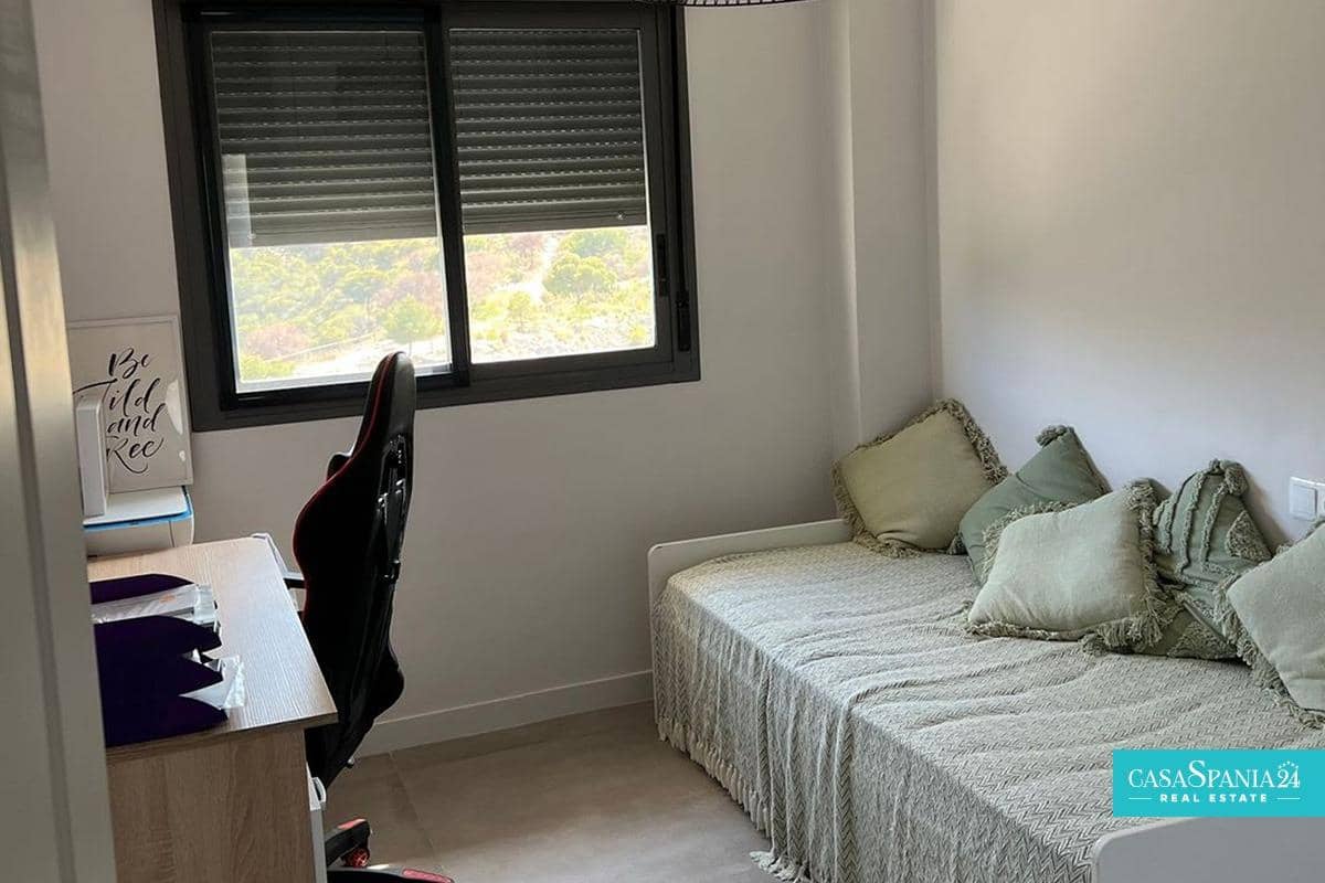 3 soverom Penthouse til salgs i Benidorm med svømmebasseng garasje - € 490 000 (Ref: 9017350)