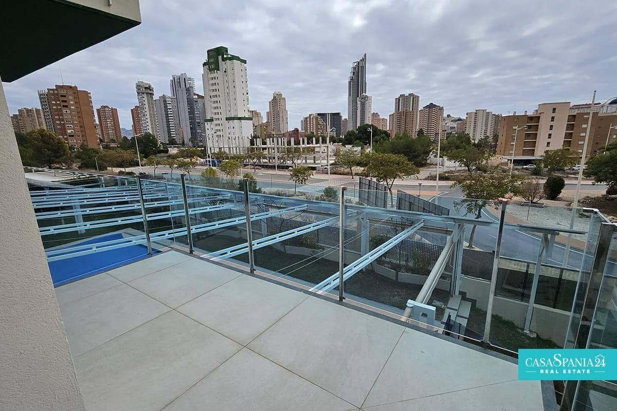 2 bedroom Apartment for sale in Finestrat with pool - € 299,000 (Ref: 9057796)