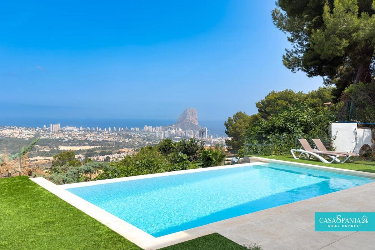 5 makuuhuone Huvila myytävänä paikassa Calpe / Calp mukana uima-altaan - 1 575 000 € (Ref: 9065398)