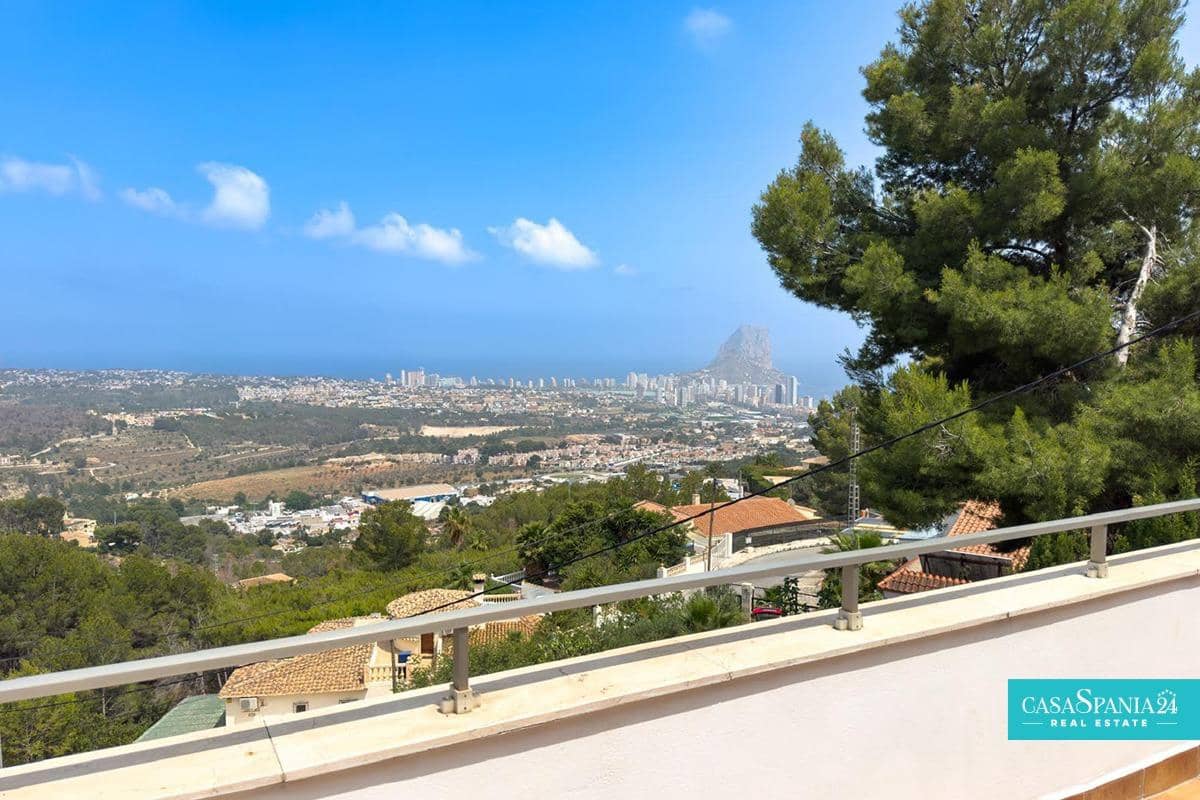 5 makuuhuone Huvila myytävänä paikassa Calpe / Calp mukana uima-altaan - 1 575 000 € (Ref: 9065398)