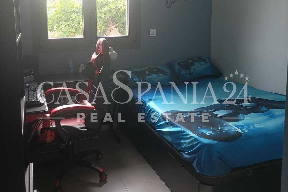 5 slaapkamer Villa te koop in Monforte del Cid met zwembad garage - € 479.000 (Ref: 9099301)