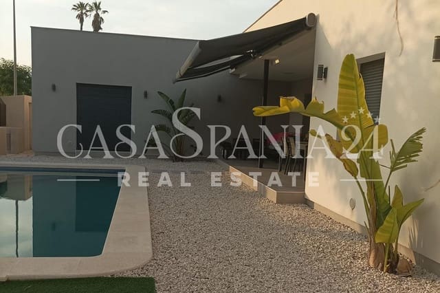 5 slaapkamer Villa te koop in Monforte del Cid met zwembad garage - € 479.000 (Ref: 9099301)