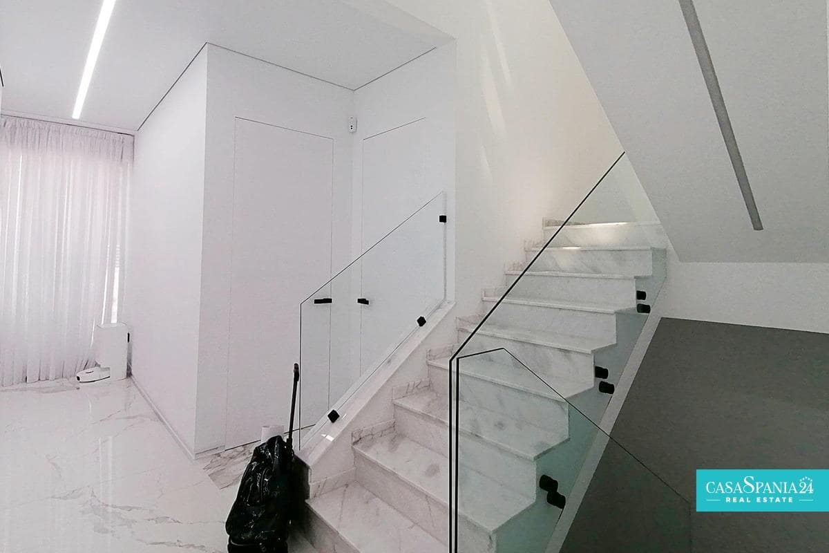 4 quarto Moradia para venda em Benidorm - 2 500 000 € (Ref: 9112531)