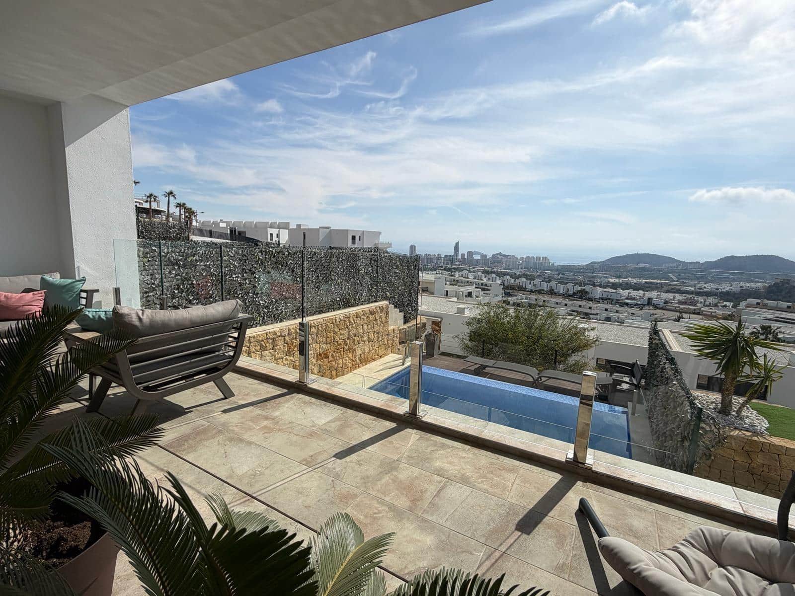 4 slaapkamer Appartement te koop in Finestrat met zwembad garage - € 580.000 (Ref: 9128535)