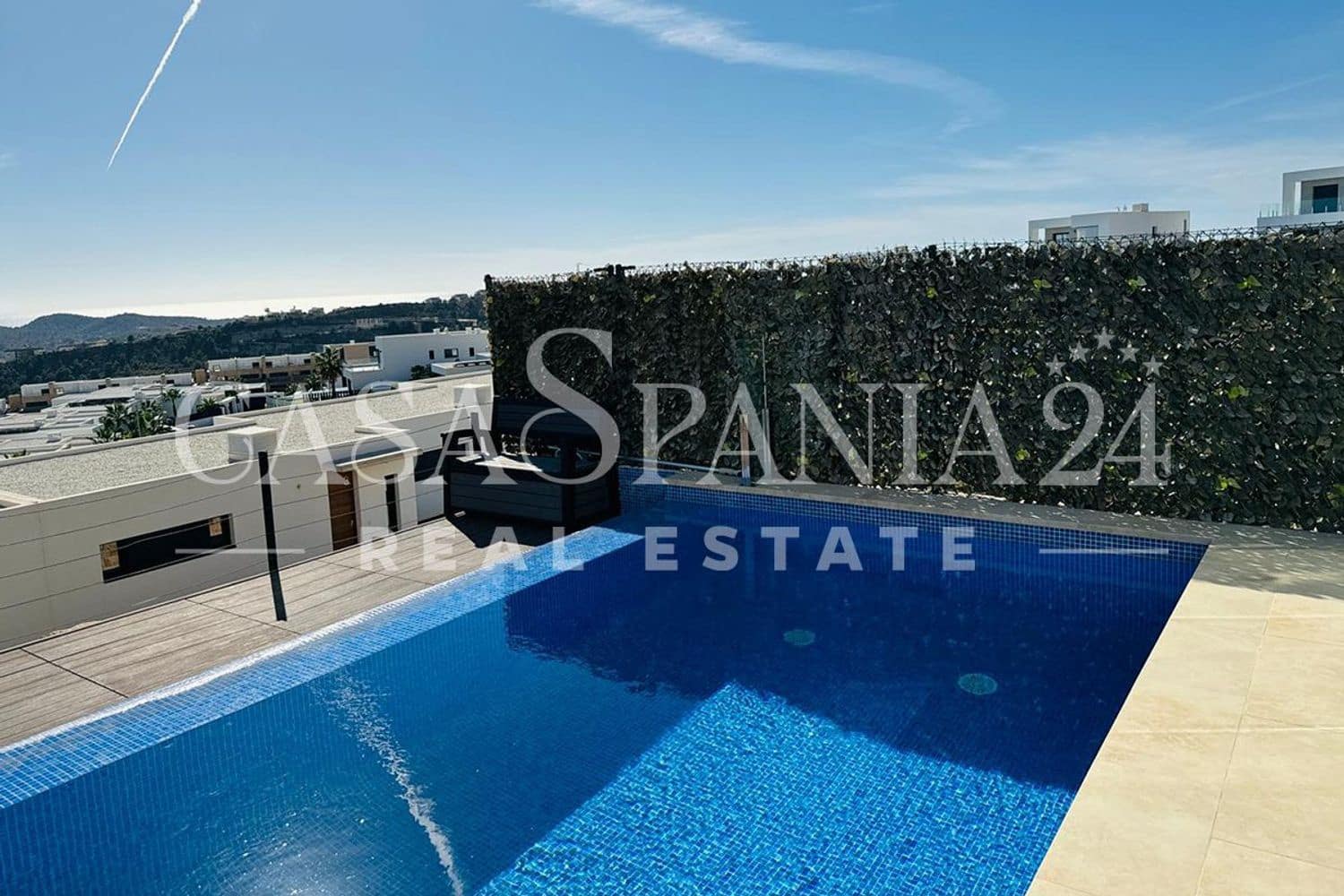 4 bedroom Apartment for sale in Finestrat with pool garage - € 580,000 (Ref: 9128535)