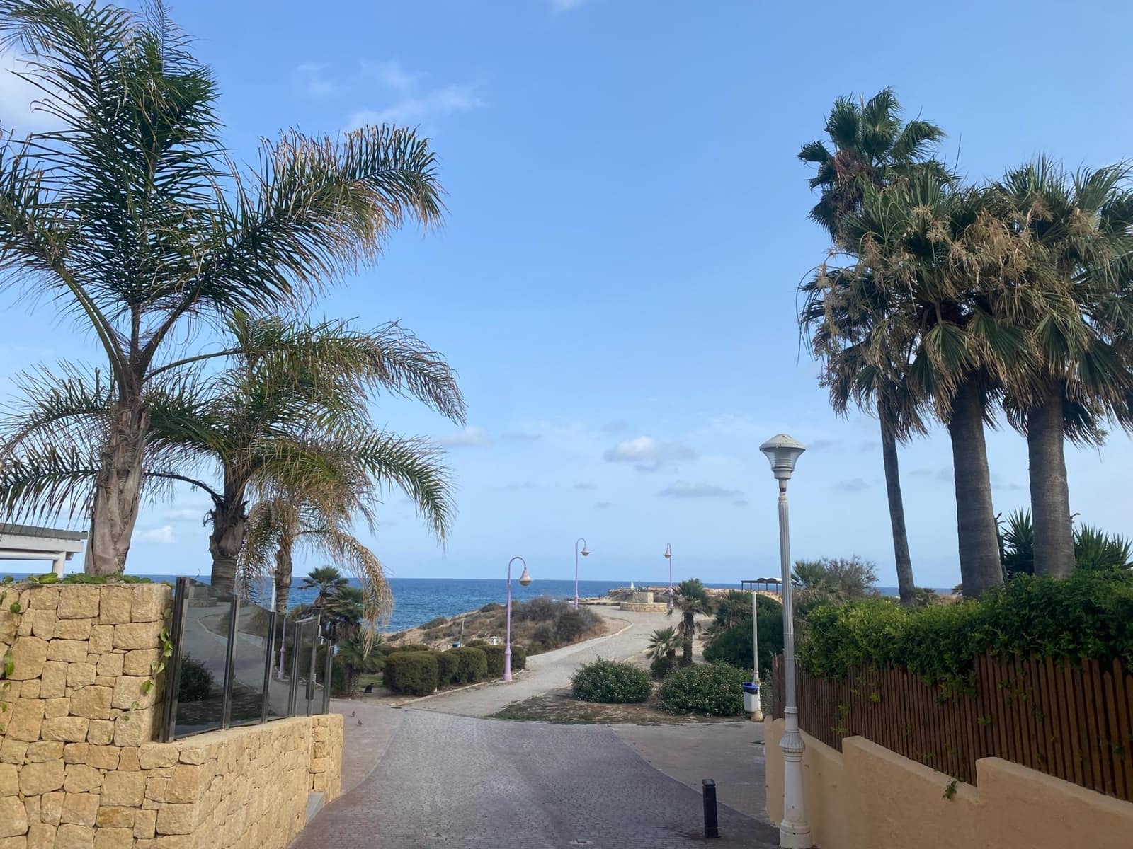 5 soverom Rekkehus til salgs i El Campello med svømmebasseng garasje - € 776 000 (Ref: 9143144)