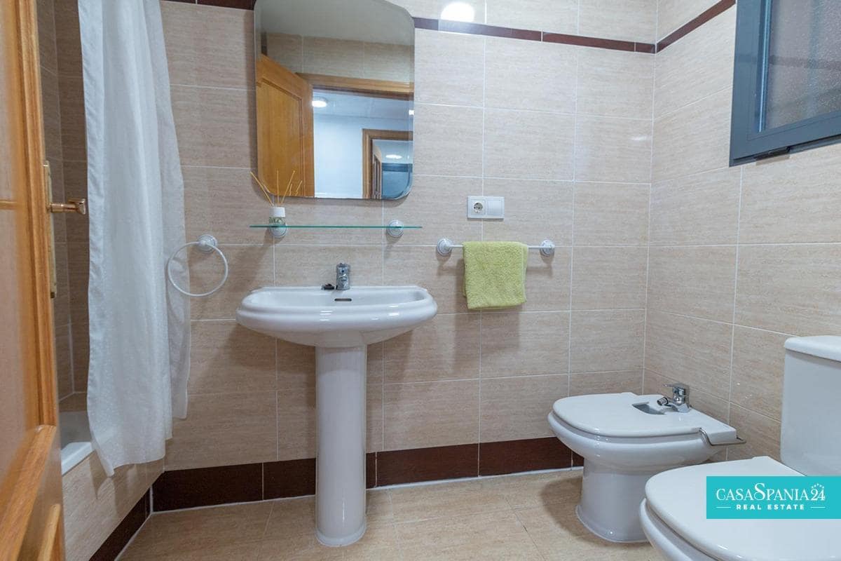 1 Zimmer Apartment zu verkaufen in Benidorm mit Garage - 258.000 € (Ref: 9215292)