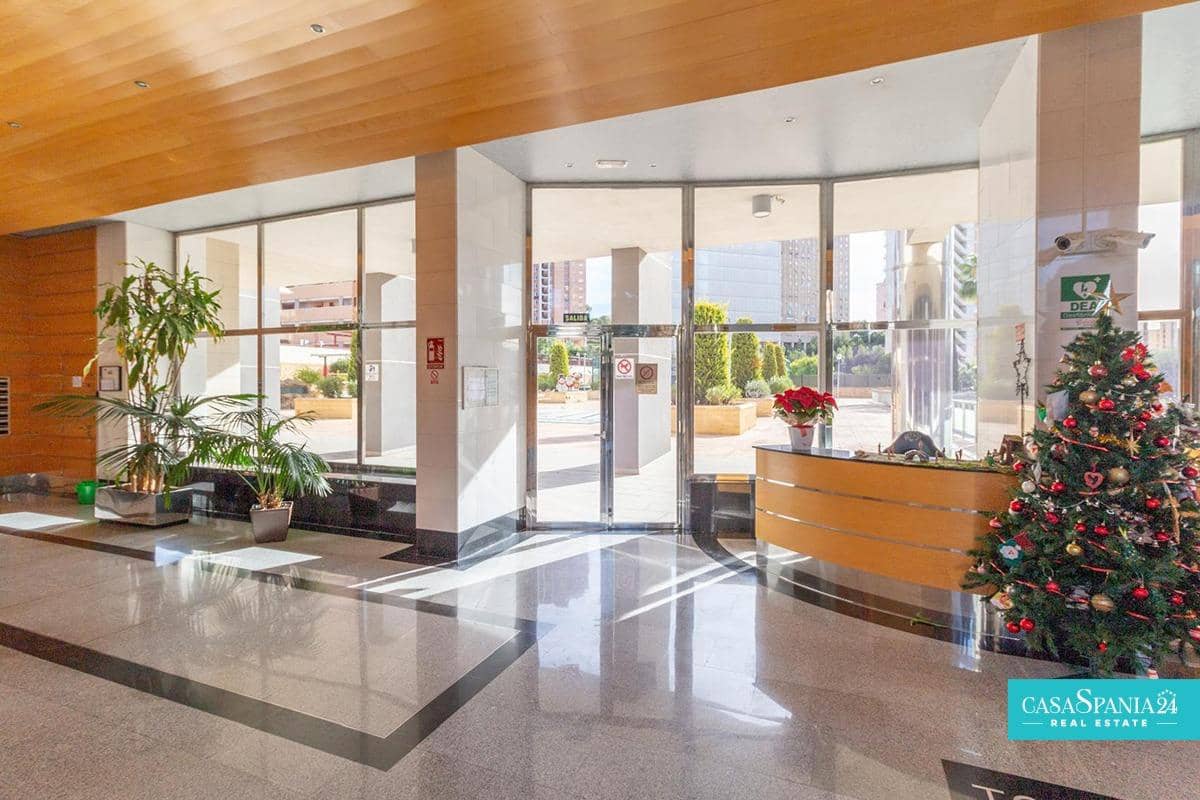 1 Zimmer Apartment zu verkaufen in Benidorm mit Garage - 258.000 € (Ref: 9215292)